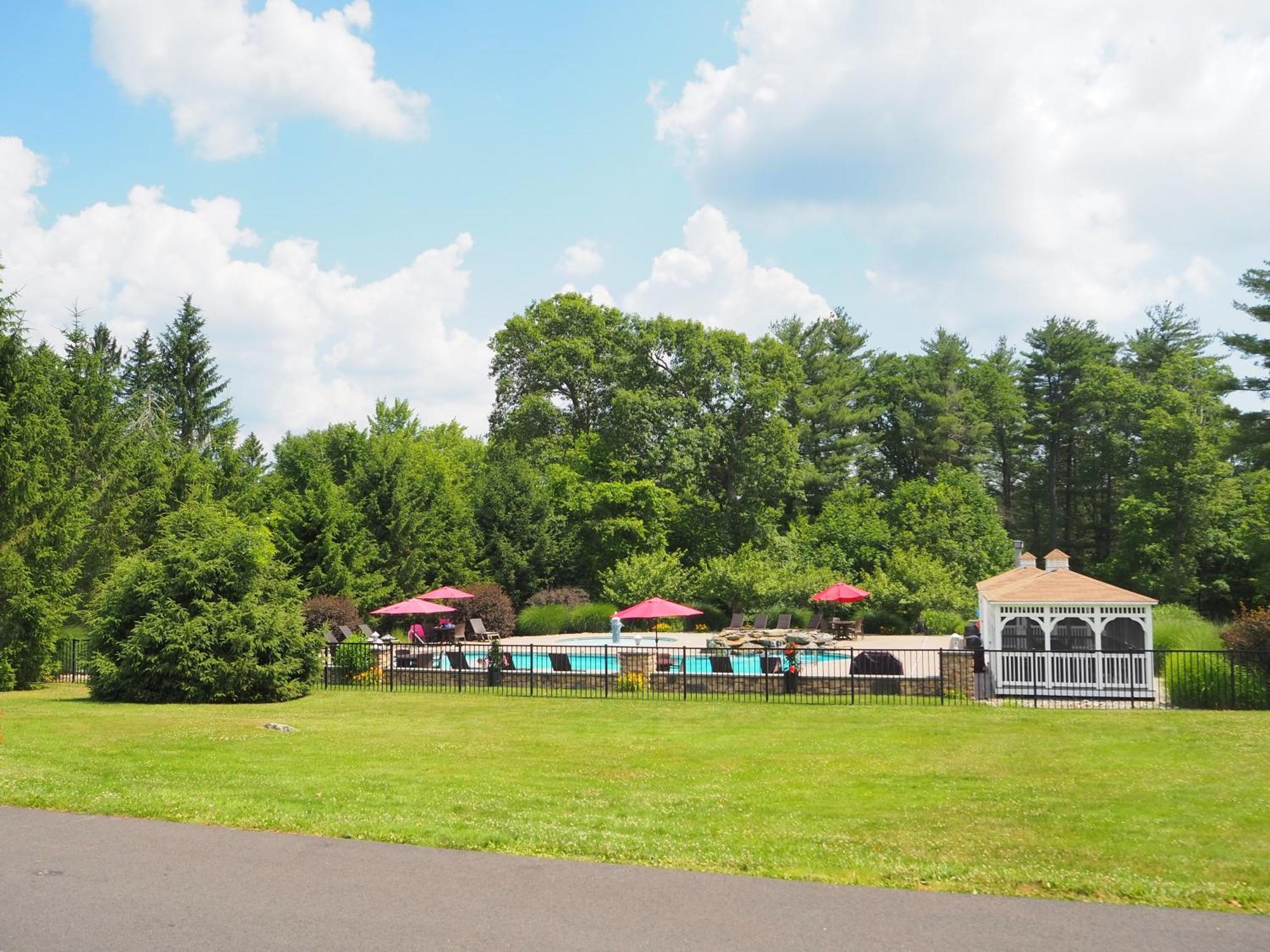 Woodfield Manor - A Sundance Vacations Property Cresco Bagian luar foto